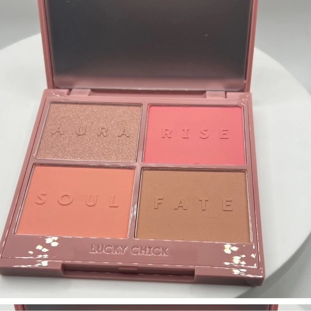 Lucky Chick Mystic Halo Glow Palette new in box